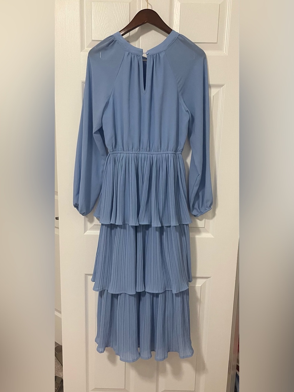 Women’s Light Blue Long Sleeve Tiered Pleated Dress - Picture 6 of 10